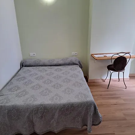 De Nantes 3* Paryż