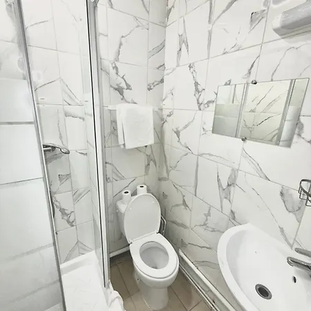De Nantes Hotel 3*