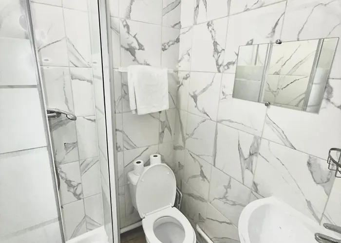 De Nantes Szálloda 3*