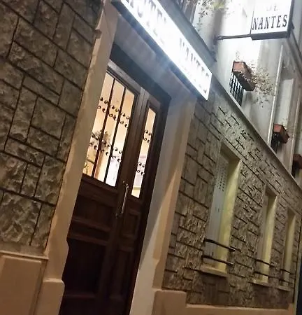 De Nantes Otel 3*
